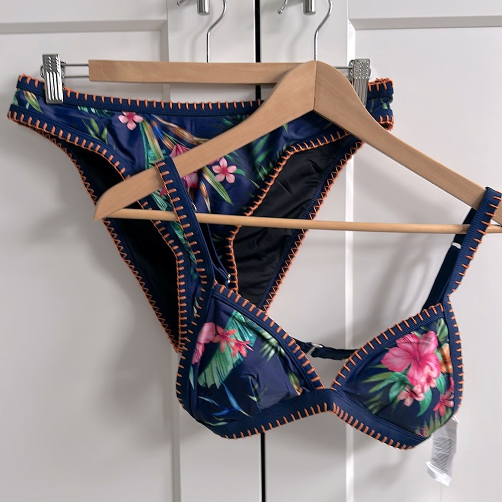 Tropical bikini NWT